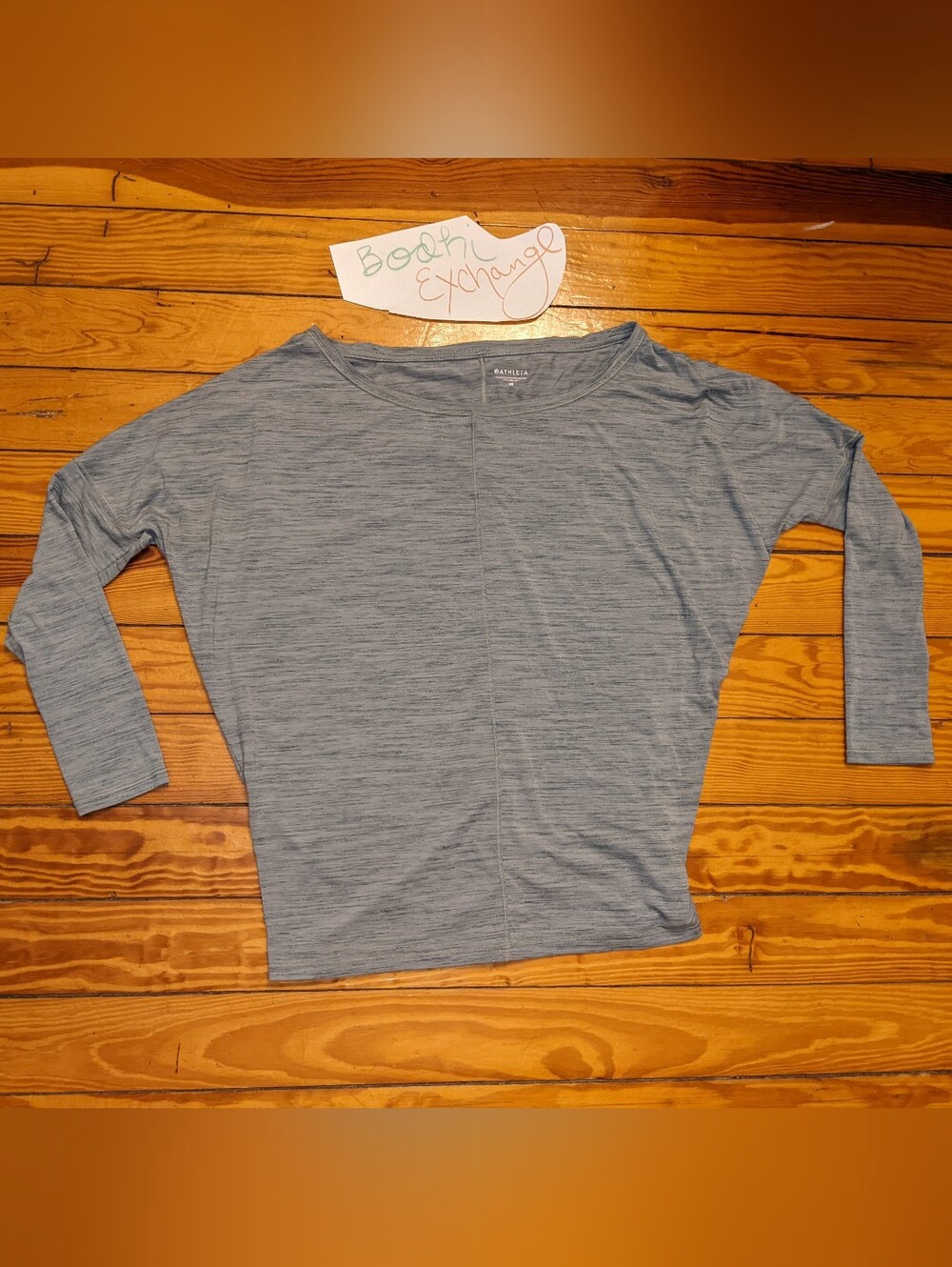 Athleta Heathered Sage Green 3/4 Long Sleeve Tee